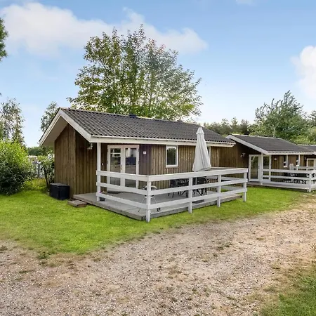 2 Bedroom Gorgeous In *